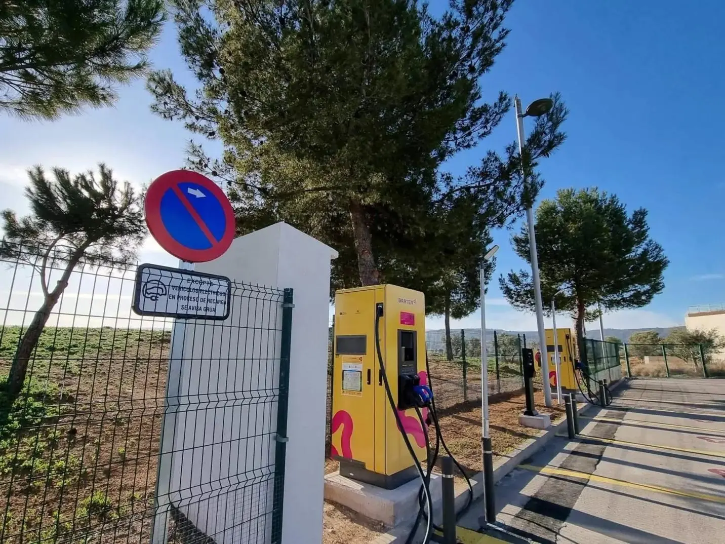 Cómo LetMeCharge está revolucionando la rentabilidad de los puntos de recarga: Elcaso de éxito de Barter